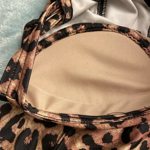 Bodysuit Leopard print - Picture 2 of 3